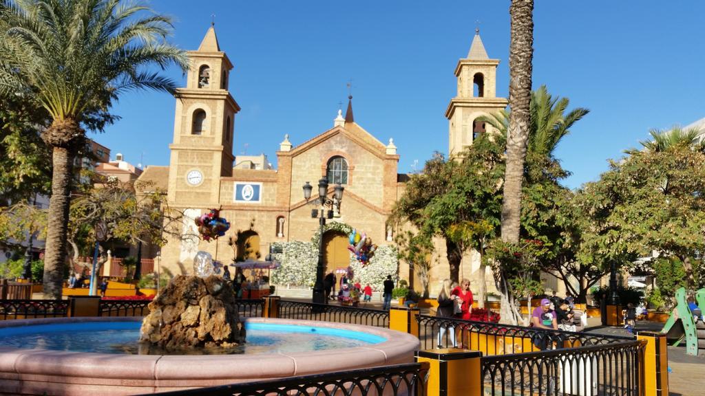 오리후엘라 Oriheula Costa Cabo Roig 6 빌라 외부 사진
